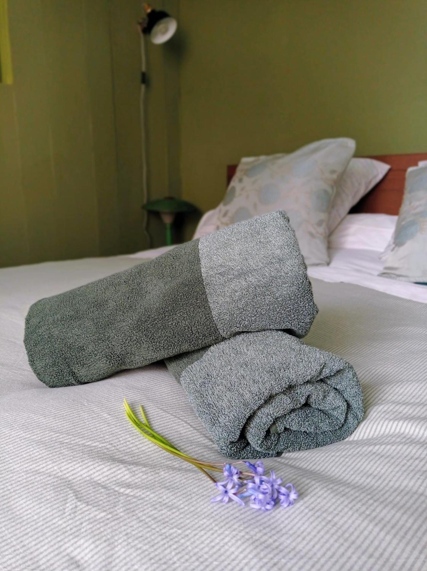 La Fontaine Bed & Breakfast Bargeme Room photo
